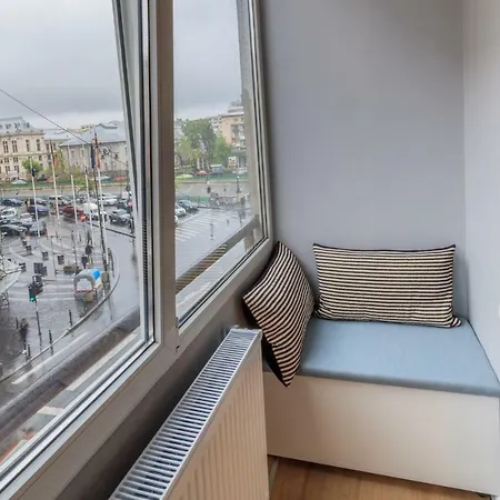 Chic - Ferrari - Old Town Apartman *