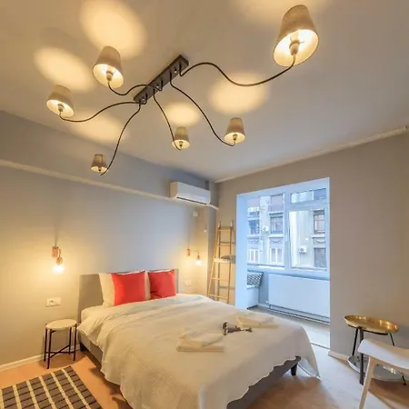 Apartamento Chic - Ferrari - Old Town Bucarest