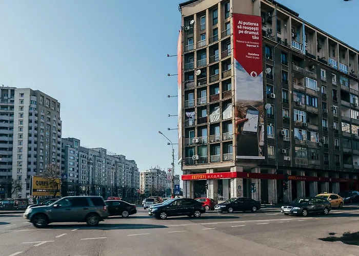 Chic - Ferrari - Old Town * Bucureşti