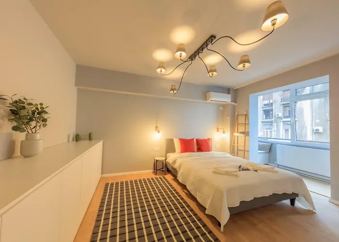 Appartement Chic - Ferrari - Old Town Boekarest